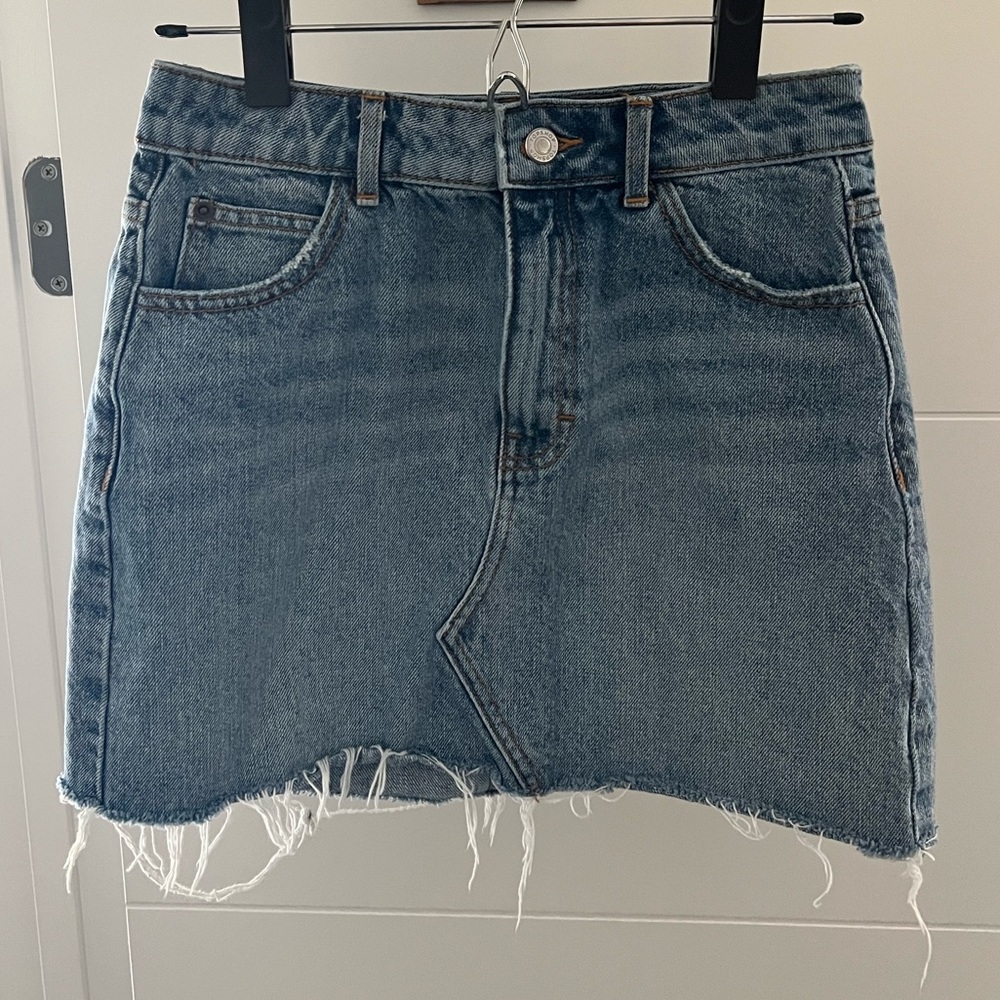 Topshop Petite Denim Mini Skirt - US 4